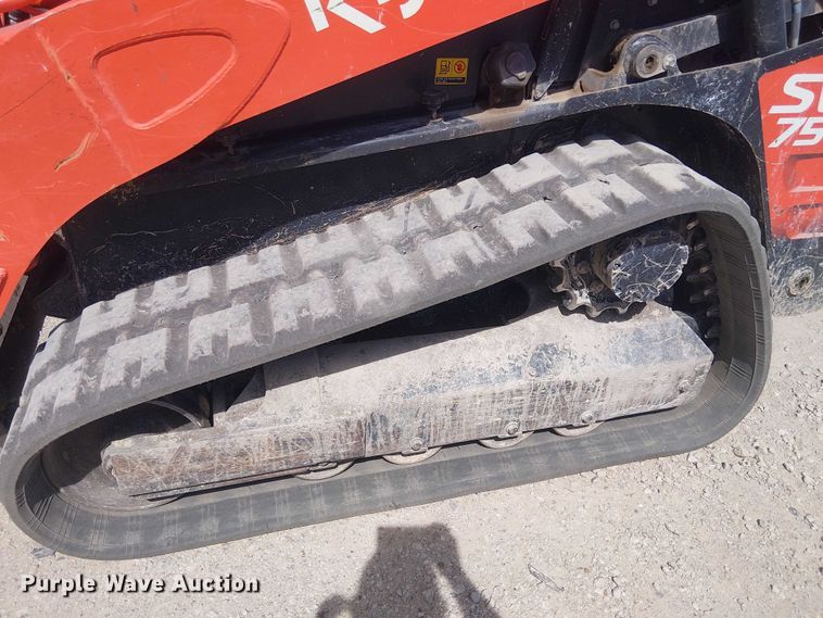 image for item DU3105 2023 Kubota SVL75-2 tracked skid steer loader