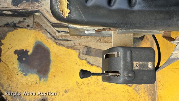 image for item DU6955 Dynapac CA262 single drum vibratory roller