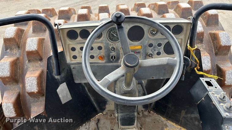 image for item DU6955 Dynapac CA262 single drum vibratory roller