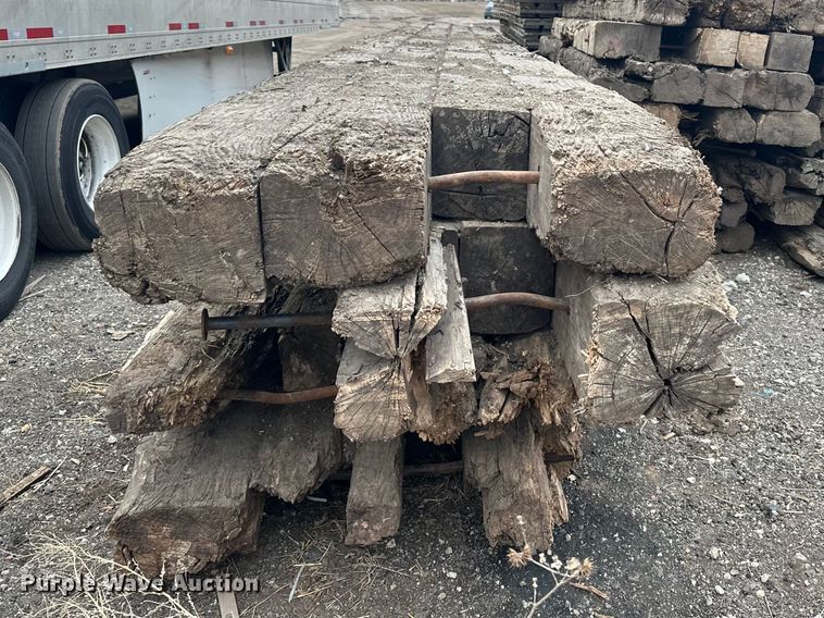 image for item DV0841 (4) crane mats