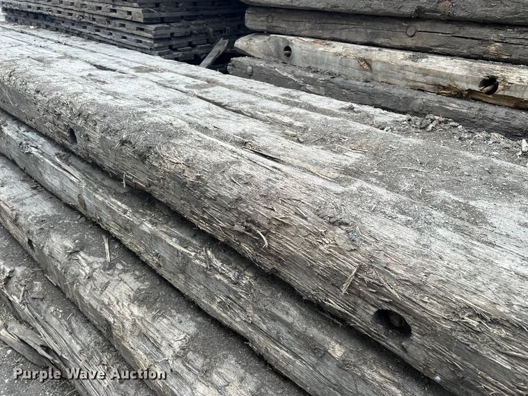 image for item DV0841 (4) crane mats