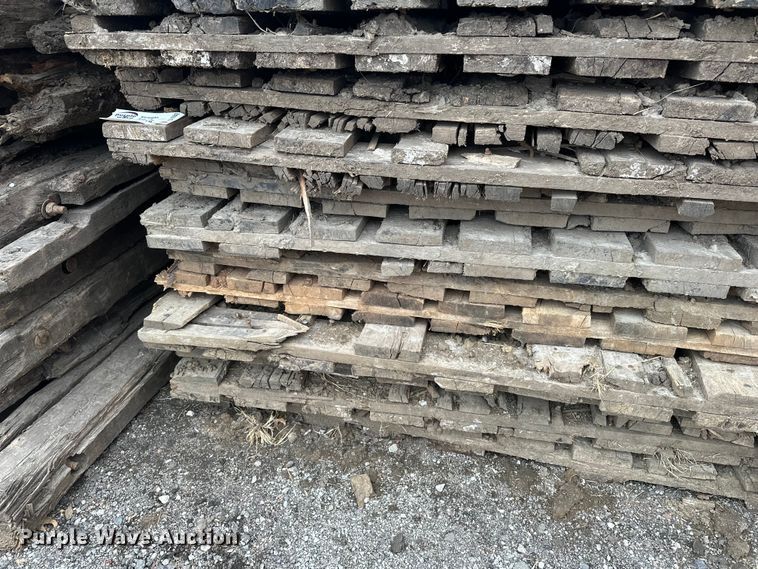 image for item DV0842 (18) crane mats