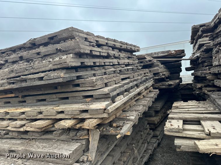 image for item DV0843 (19) crane mats