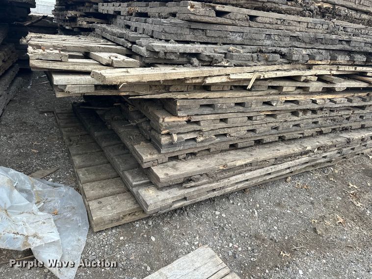 image for item DV0844 (20) crane mats