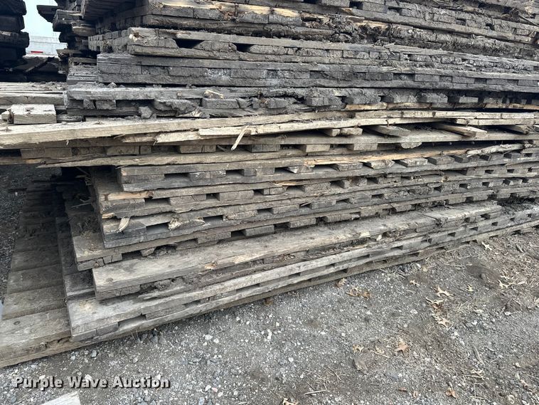 image for item DV0844 (20) crane mats