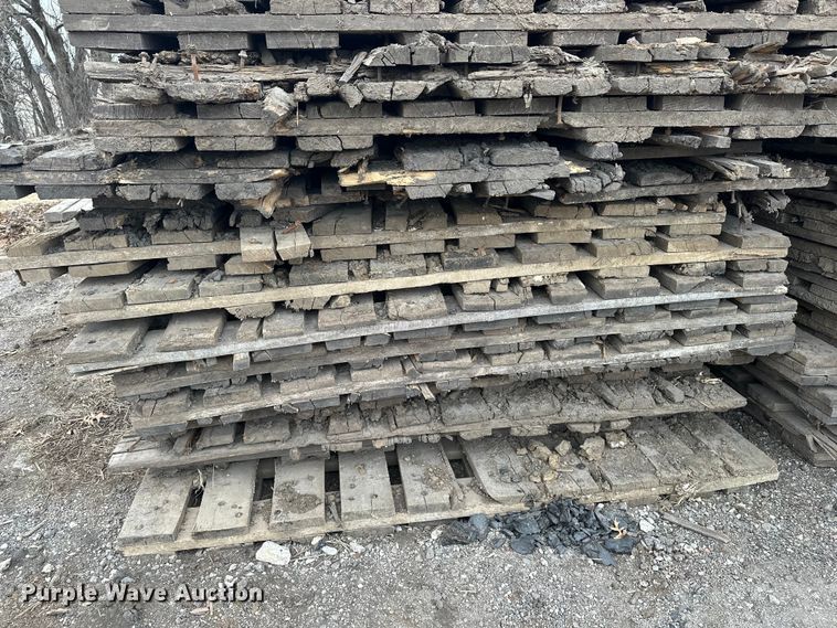 image for item DV0844 (20) crane mats