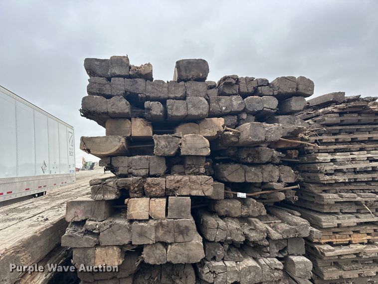 image for item DV0845 (27) crane mats