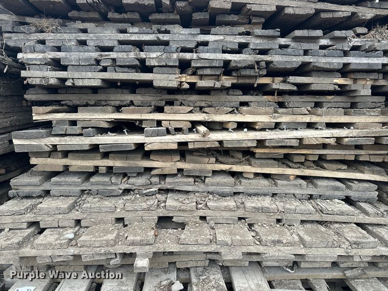 image for item DV0847 (21) crane mats