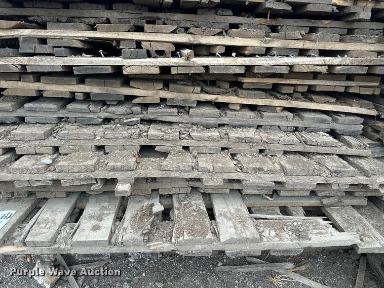 image for item DV0847 (21) crane mats