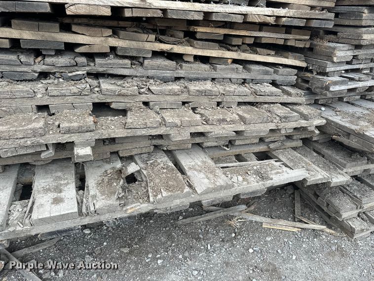 image for item DV0847 (21) crane mats