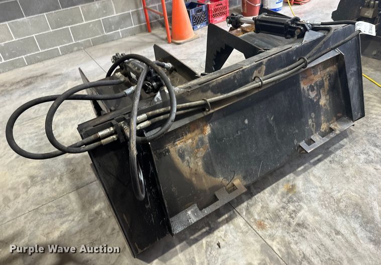image for item DW4488 Skid steer grapple bucket