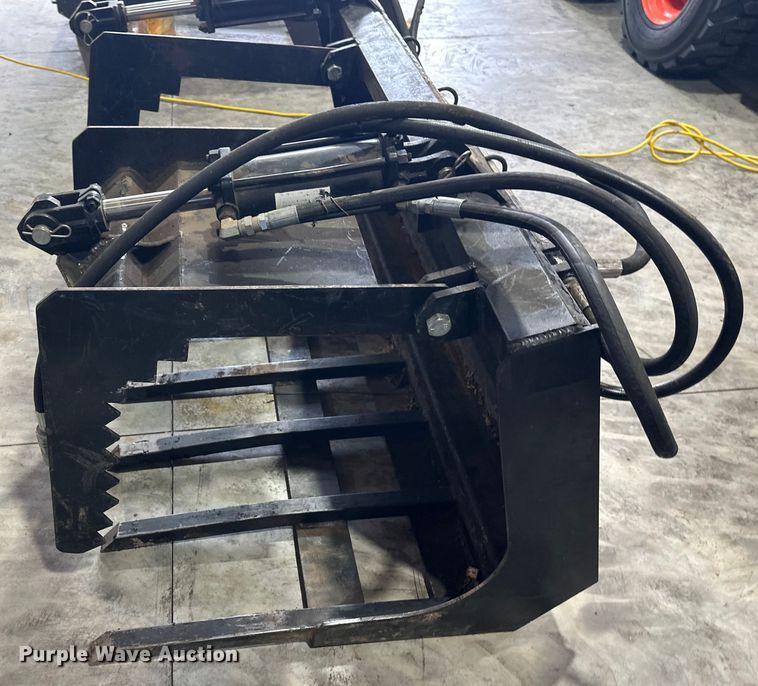 image for item DW4488 Skid steer grapple bucket