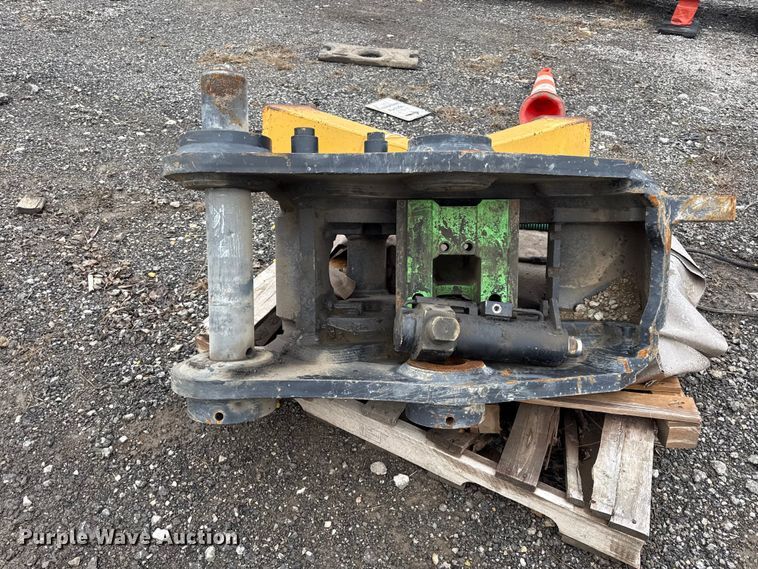 image for item DZ4395 Equipment parts