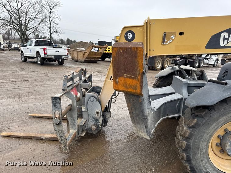 image for item DZ4396 2009 Caterpillar TL943 telehandler