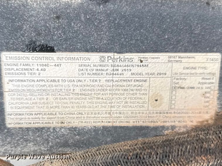 image for item DZ4396 2009 Caterpillar TL943 telehandler