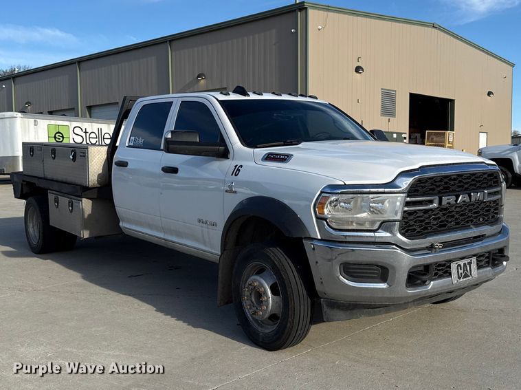 image for item DZ4403 2019 RAM 5500 Crew Cab flatbed truck
