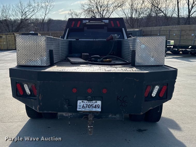 image for item DZ4403 2019 RAM 5500 Crew Cab flatbed truck