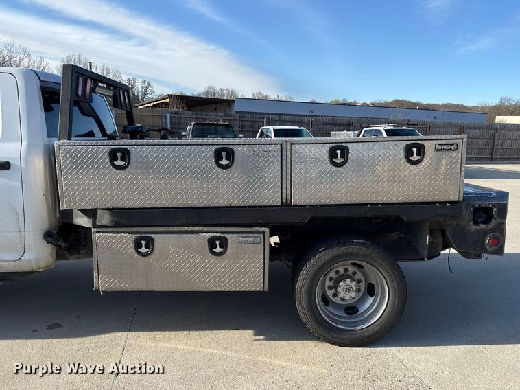 image for item DZ4403 2019 RAM 5500 Crew Cab flatbed truck