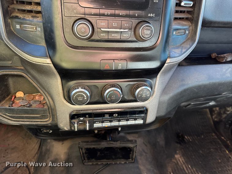 image for item DZ4403 2019 RAM 5500 Crew Cab flatbed truck