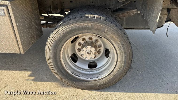 image for item DZ4403 2019 RAM 5500 Crew Cab flatbed truck