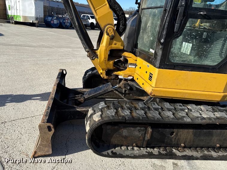 image for item DZ4405 2023 Caterpillar 305 CR mini excavator