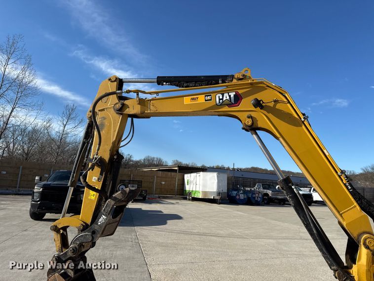image for item DZ4405 2023 Caterpillar 305 CR mini excavator