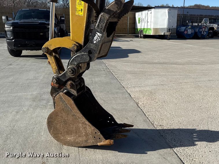 image for item DZ4405 2023 Caterpillar 305 CR mini excavator