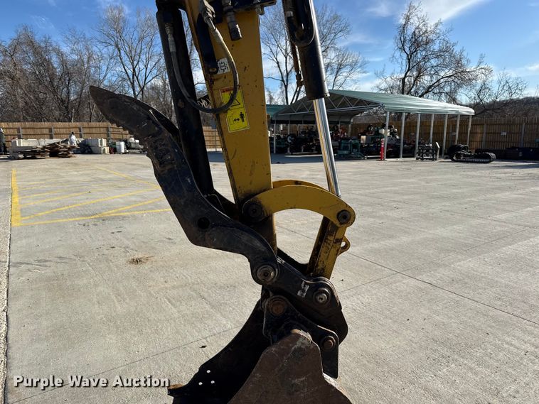 image for item DZ4405 2023 Caterpillar 305 CR mini excavator