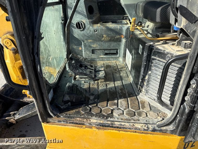 image for item DZ4405 2023 Caterpillar 305 CR mini excavator