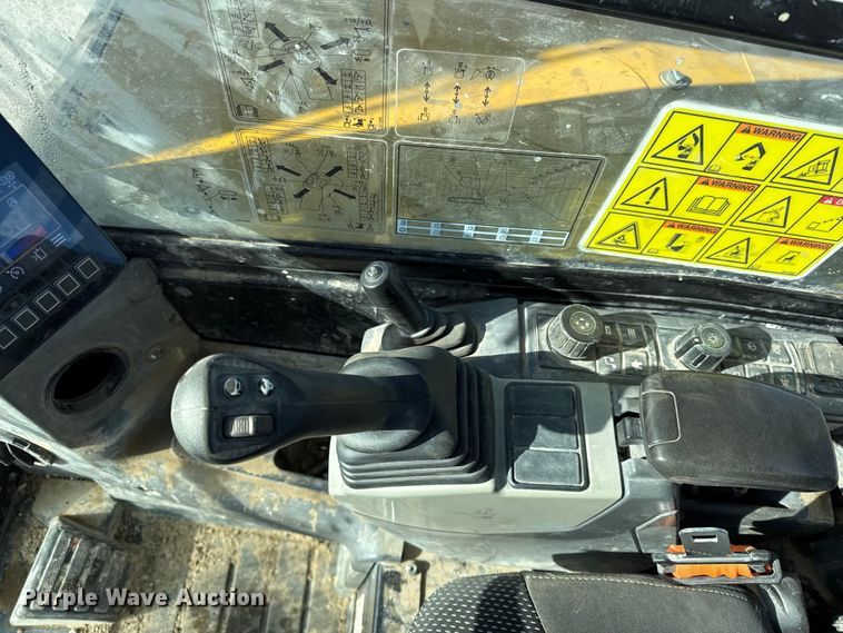 image for item DZ4405 2023 Caterpillar 305 CR mini excavator