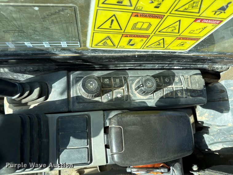 image for item DZ4405 2023 Caterpillar 305 CR mini excavator