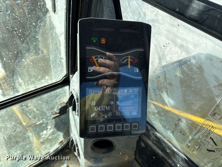 image for item DZ4405 2023 Caterpillar 305 CR mini excavator