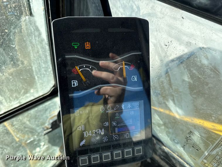 image for item DZ4405 2023 Caterpillar 305 CR mini excavator