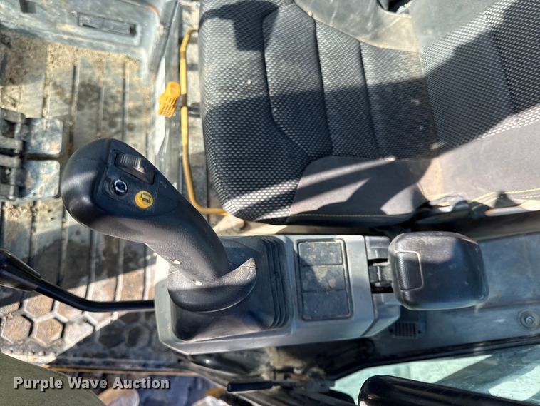 image for item DZ4405 2023 Caterpillar 305 CR mini excavator