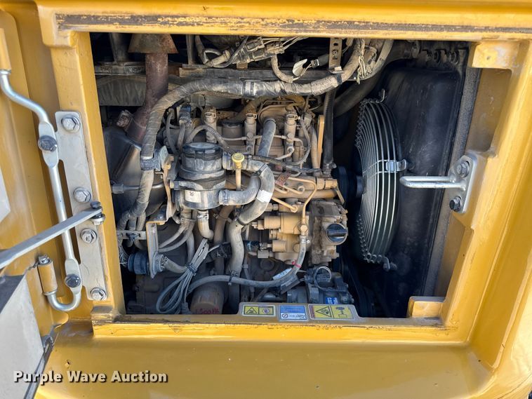 image for item DZ4405 2023 Caterpillar 305 CR mini excavator