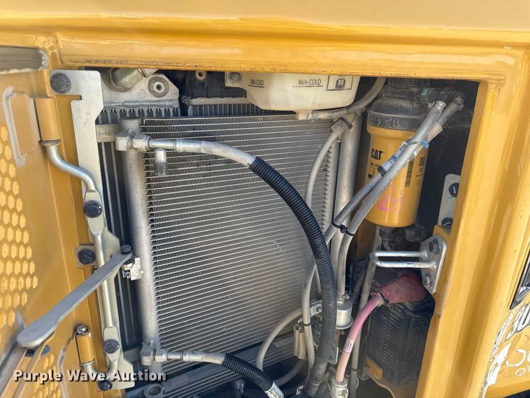 image for item DZ4405 2023 Caterpillar 305 CR mini excavator