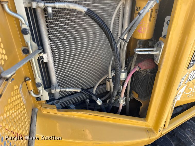 image for item DZ4405 2023 Caterpillar 305 CR mini excavator