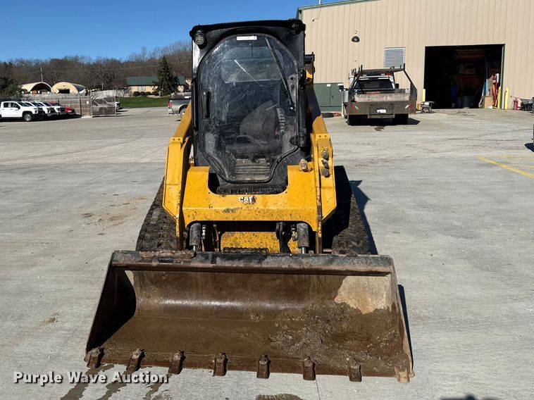 image for item DZ4407 2023 Caterpillar 259D3 tracked skid steer loader