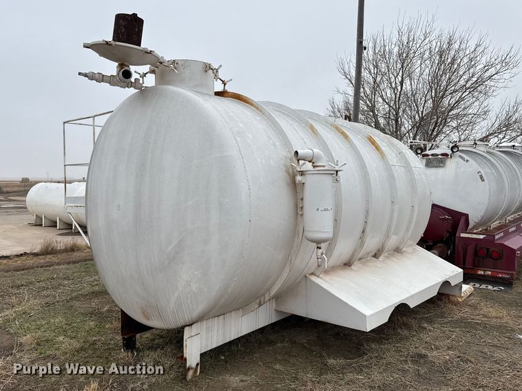 image for item DZ5160 Tank bed