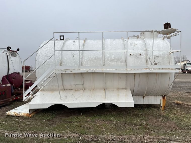 image for item DZ5160 Tank bed