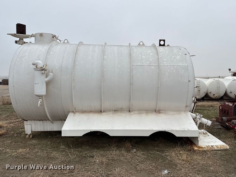 image for item DZ5160 Tank bed