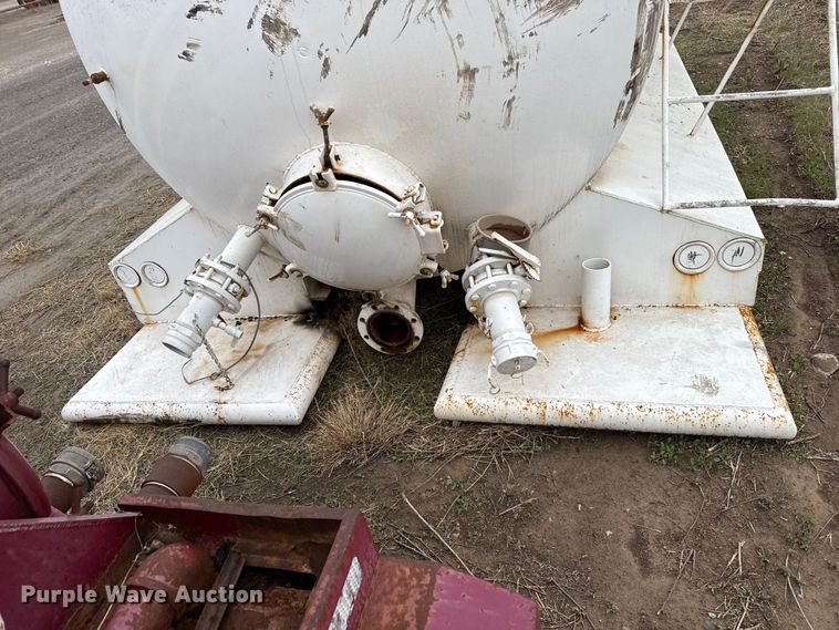 image for item DZ5160 Tank bed