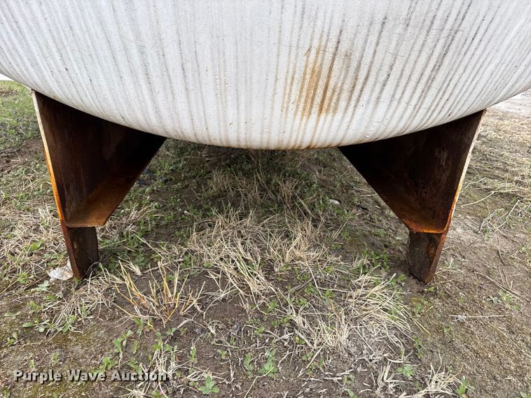 image for item DZ5160 Tank bed