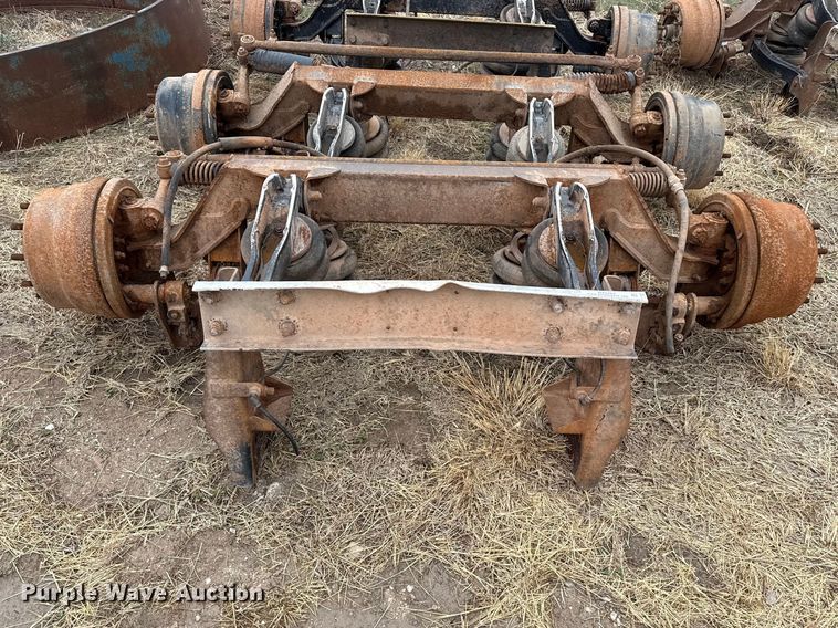 image for item DZ5162 (4) steerable tag axles