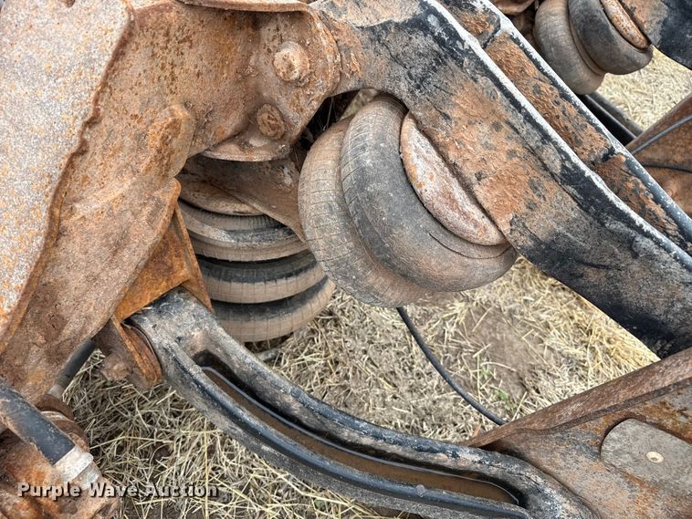 image for item DZ5162 (4) steerable tag axles