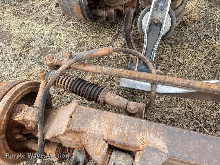 image for item DZ5162 (4) steerable tag axles