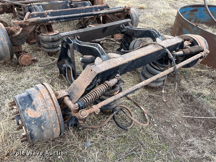 image for item DZ5162 (4) steerable tag axles