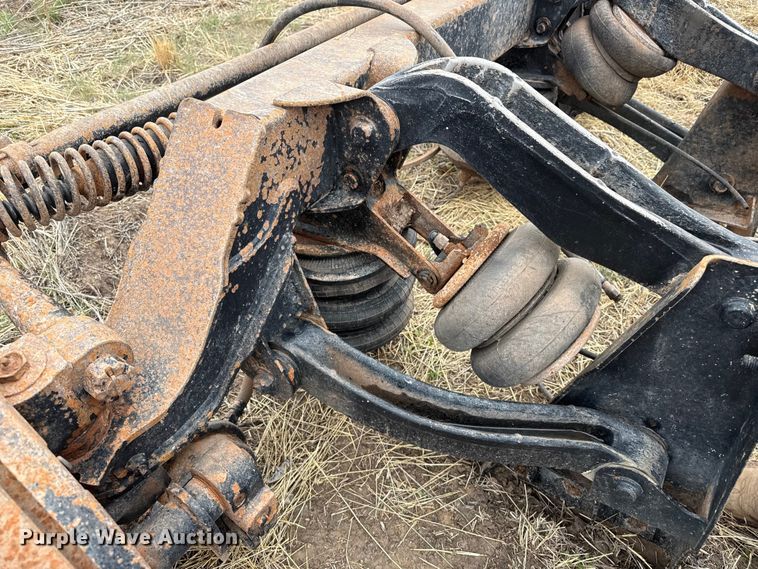 image for item DZ5162 (4) steerable tag axles