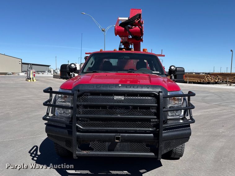 image for item DZ5187 2015 Ford F550 Ext. cab bucket truck
