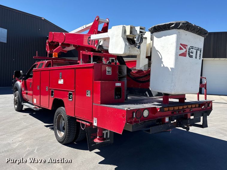 image for item DZ5187 2015 Ford F550 Ext. cab bucket truck